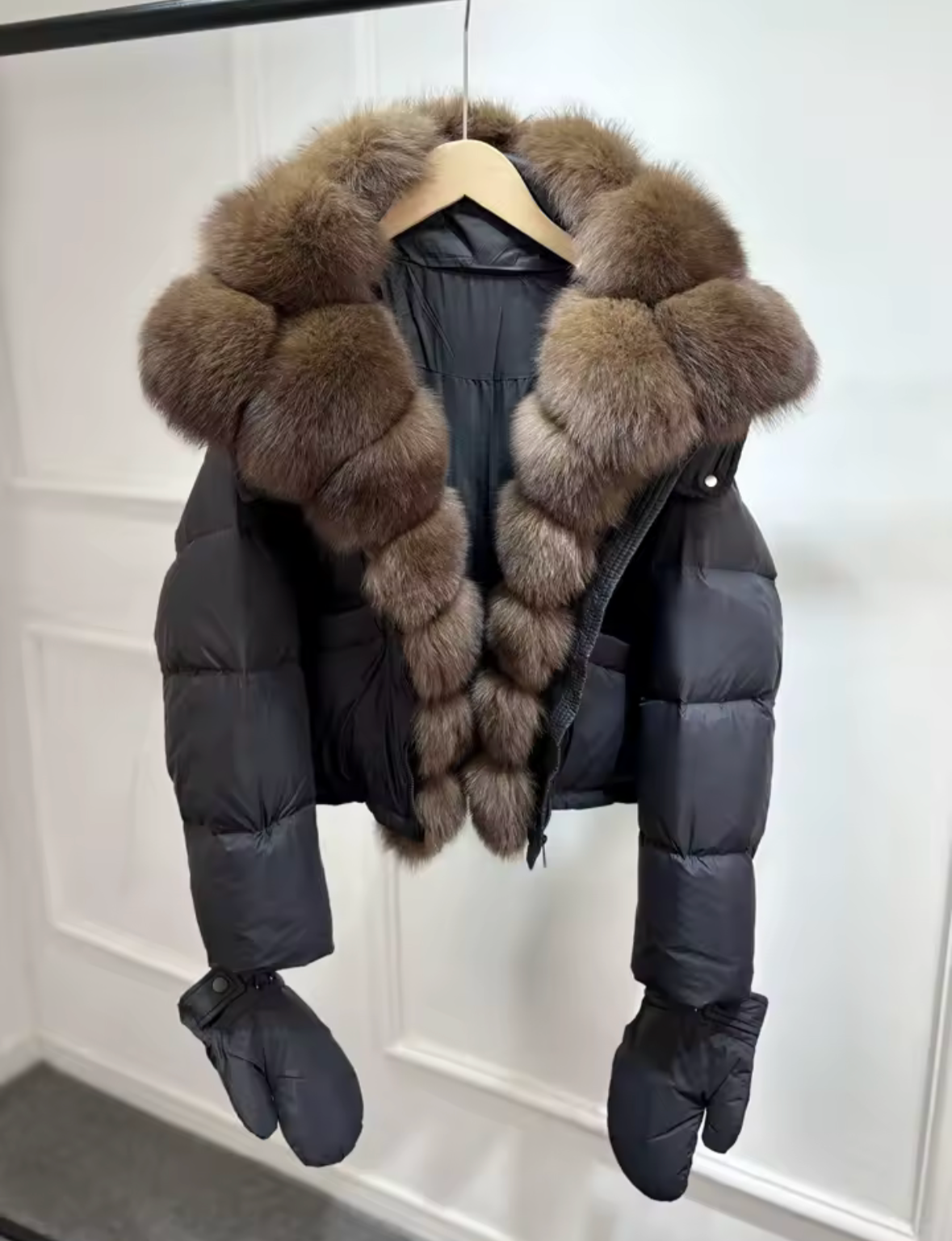 Duck Down Coat With Gloves